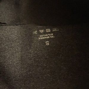 *sold* Charcoal NVGTN seamless leggings